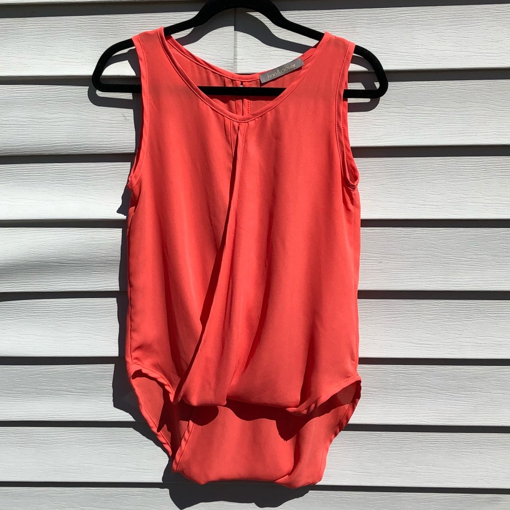Finn & Clover - Criss-cross Coral Chiffon Tank